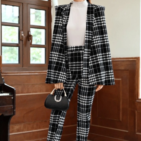 SHEIN Plaid Cape Blazer - Black & White - Size Small - Picture 3 of 8